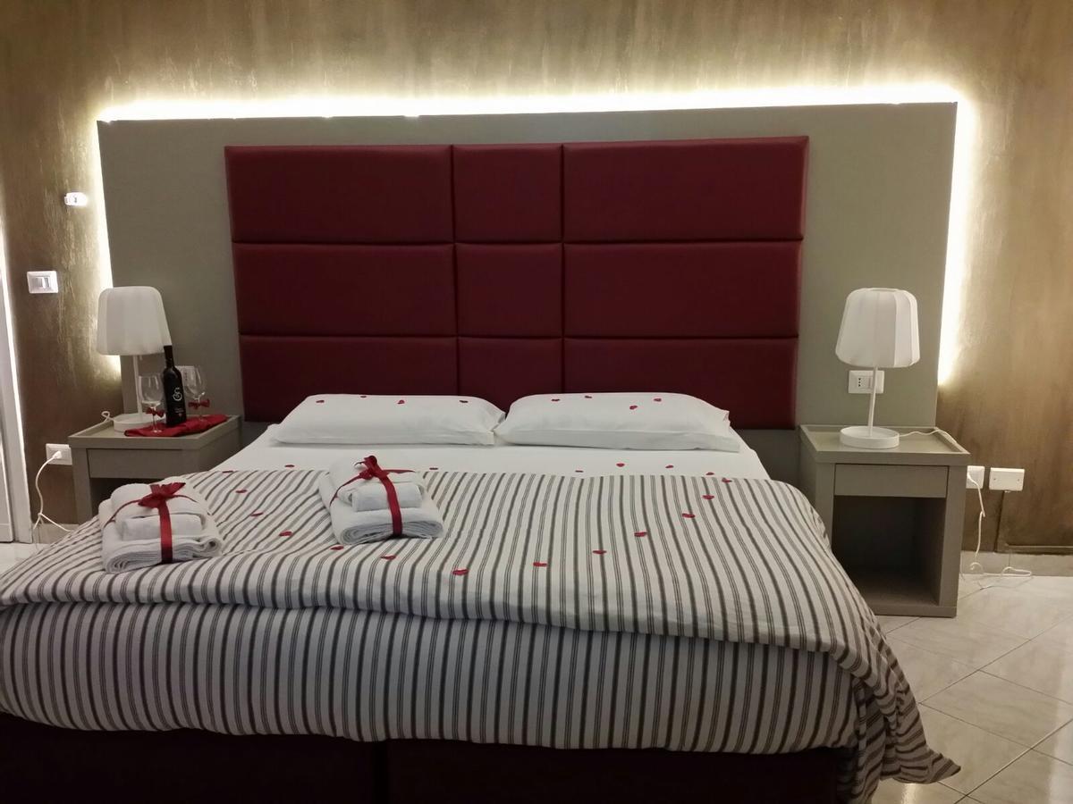 Apartment S'oronzo Modern Town House Lecce